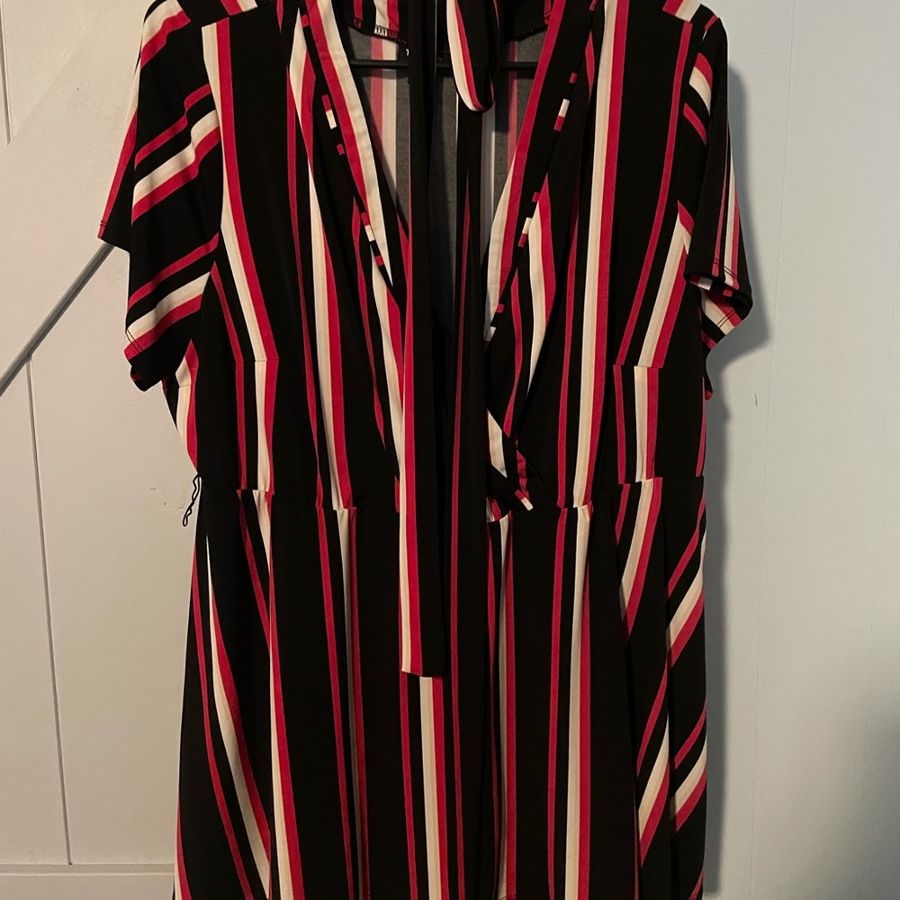 NWOT torrid size 2 faux wrap blouse with tie